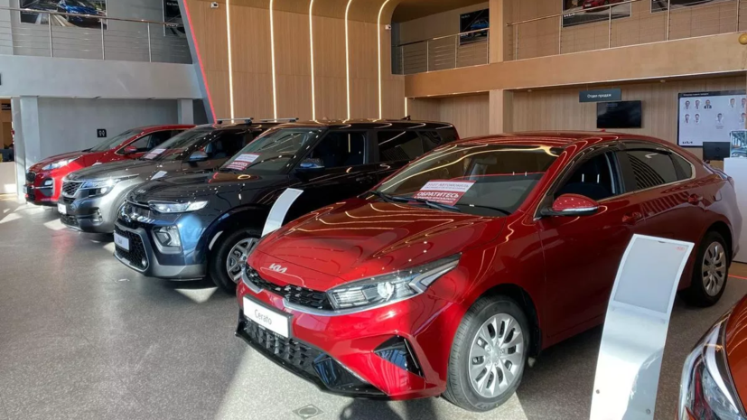 Продажи новых легковых автомобилей в России снизились на 6,2% в сентябре