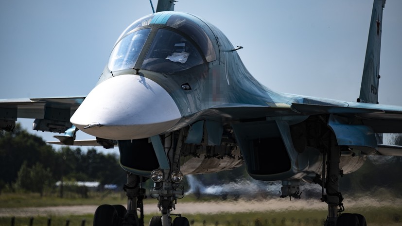 «Большой радиус боевого применения»: ВКС РФ получили новую партию истребителей Су-34