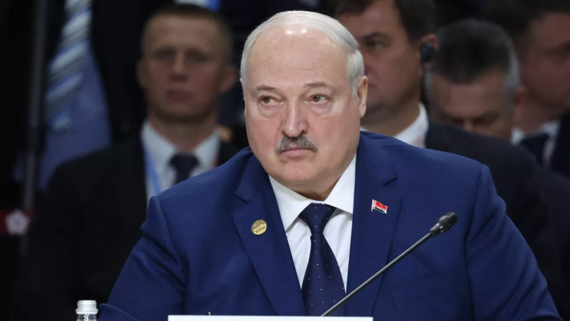 Лукашенко назвал глупыми вбросы о якобы планах Минска по Сувалкскому коридору