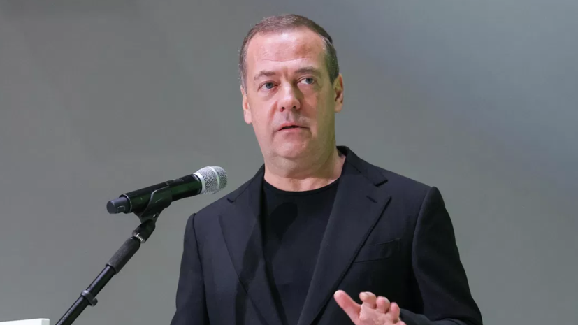 Медведев: поддержка бойцов СВО и их семей останется приоритетом на десятилетия