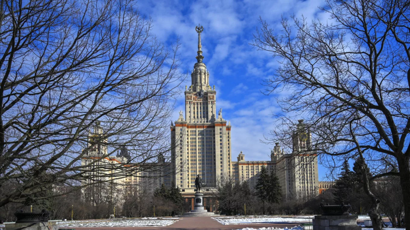 Роспотребнадзор: экстренную вакцинацию из-за случая кори проводят в МГУ