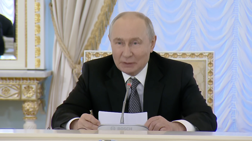 &laquo;Не зависят от международной конъюнктуры&raquo;: Путин &mdash; об отношениях России и Китая