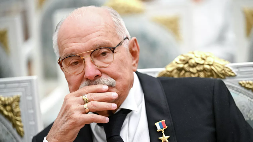 Михалков рассказал, какие истины перенял от родителей