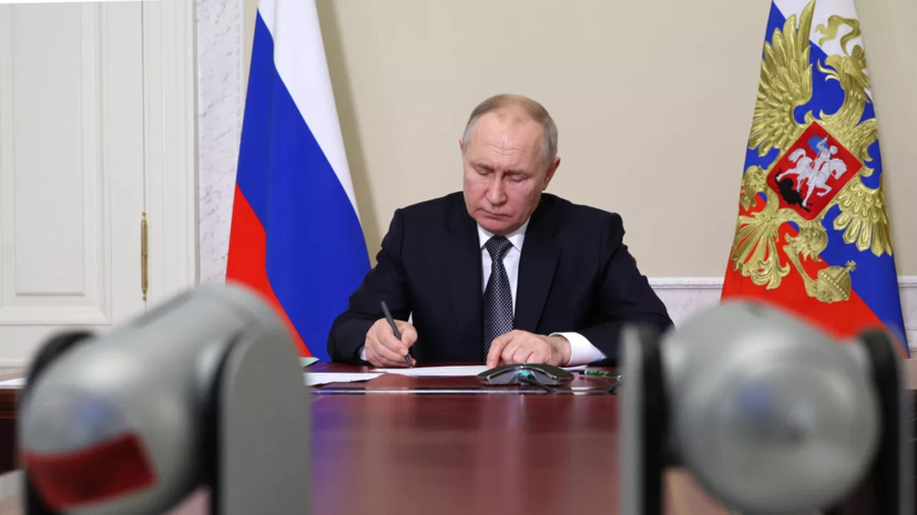 Путин назначил Андрея Никитина вице-премьером России