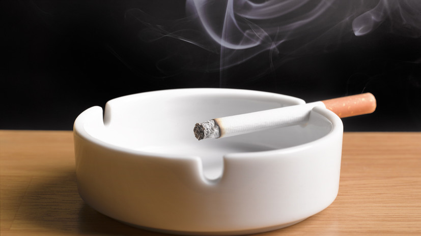 Юрист оценил шансы взыскать компенсацию за дым от курящих соседей
