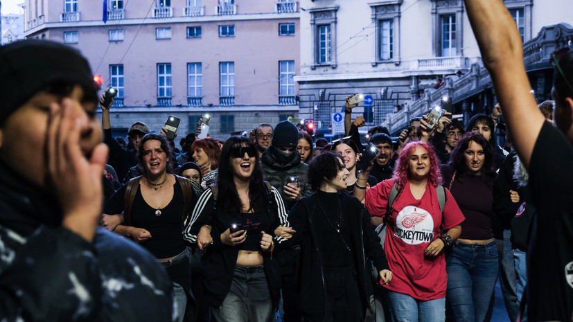 BFMTV: во Франции в протестах 24 октября приняли участие более 400 тысяч человек