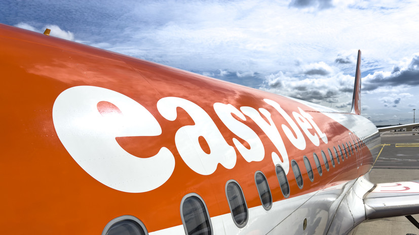 Подавший аварийный сигнал самолёт easyJet приземлился в Лондоне