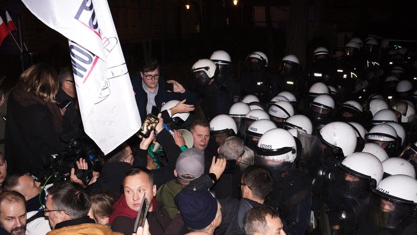 «Вмешательство в независимость трибунала»: в Польше заявили о попытке государственного переворота