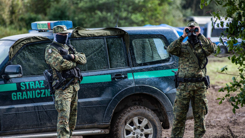 УНИАН: польские пограничники начали проверять фотографии в телефонах украинцев