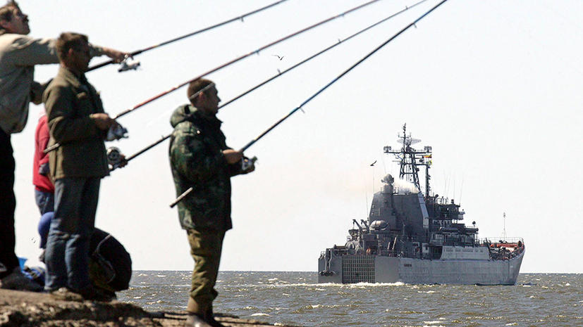 Россия направила к берегам Сирии десантный корабль