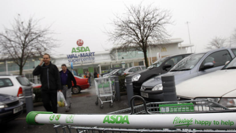Британские супермаркеты не продают алкоголь родителям в присутствии детей