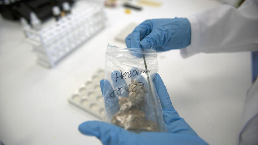 Специалист Массачусетской лаборатории подделывала результаты тестов на наркотики
