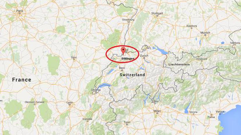 На авиашоу в Швейцарии столкнулись самолёты, один пилот погиб