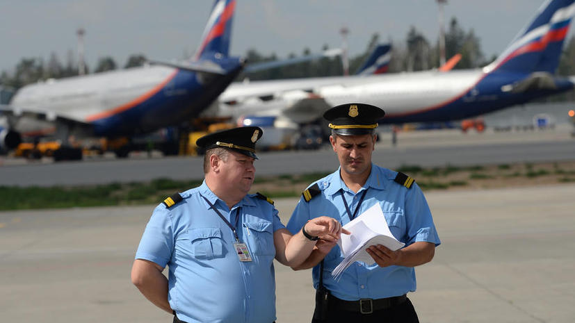 Совет Федерации может запретить авиадебоширам полеты на срок до двух лет