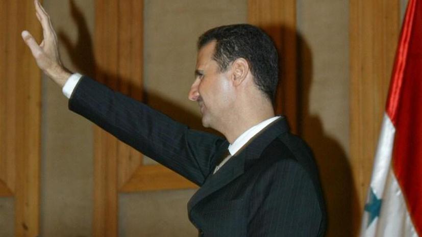 Башар Асад вновь появился на публике