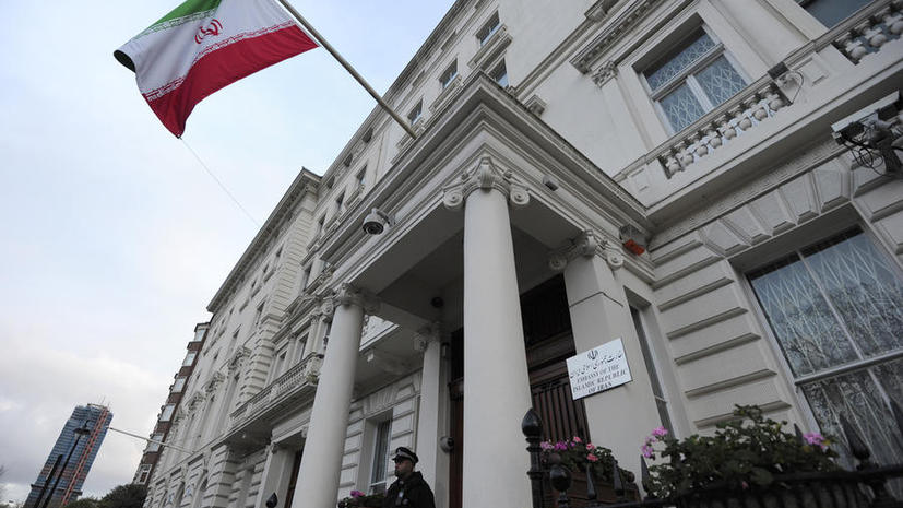 Иран отозвал своего посла с Кипра после скандала c поставками оружия