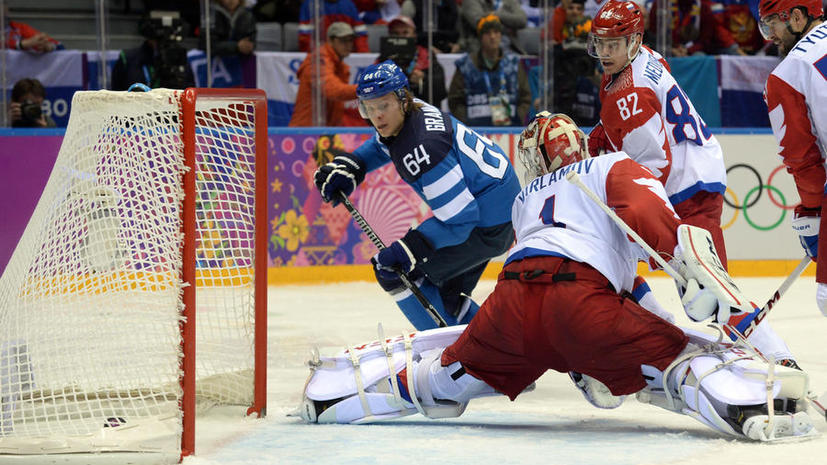 Российские хоккеисты уступили финнам в четвертьфинале турнира Игр в Сочи