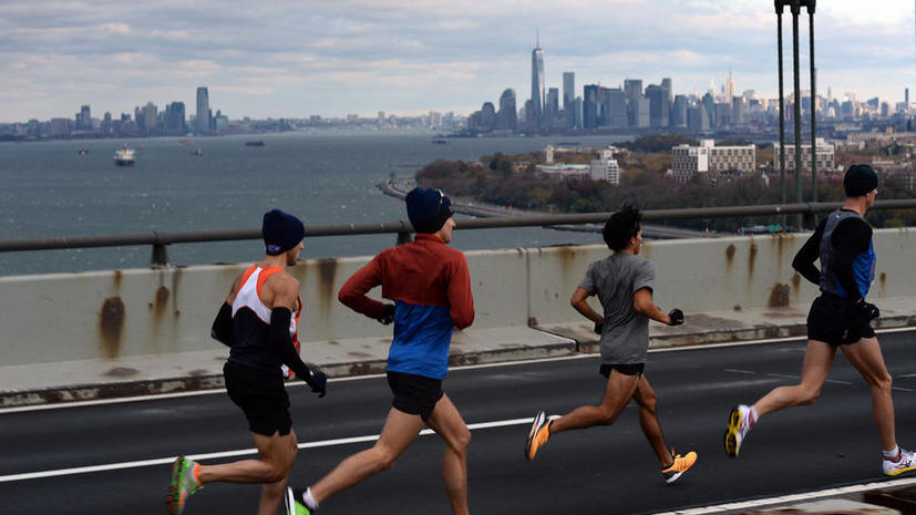 ​Спортсмены из США пробегают по марафону в день, чтобы собрать деньги на борьбу с детским ожирением