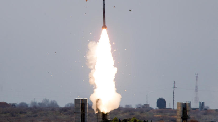 Российские войска воздушно-космической обороны провели пуск противоракеты системы ПРО