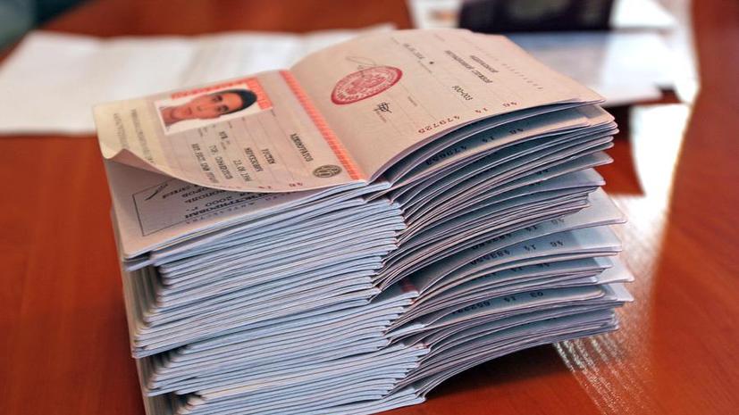 ​Обладателей двойного гражданства будут ждать в ФМС не позже 4 октября