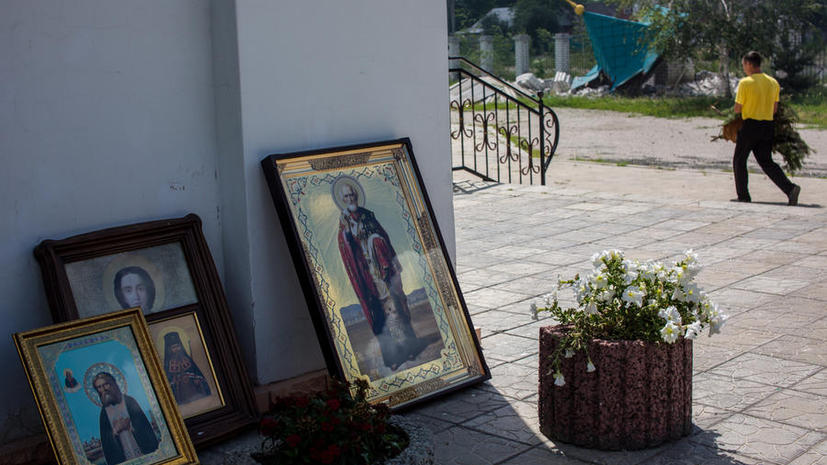 Украинские силовики второй раз за неделю обстреляли кафедральный собор Славянска