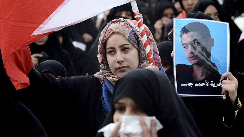 В Бахрейне не прекращаются столкновения оппозиционеров с полицией