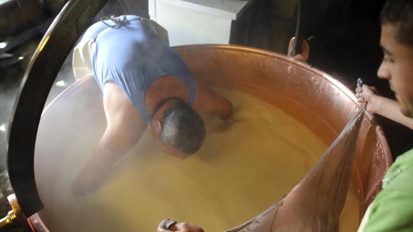 Любители молочных ванн из омской сыроварни могут оказаться в тюрьме