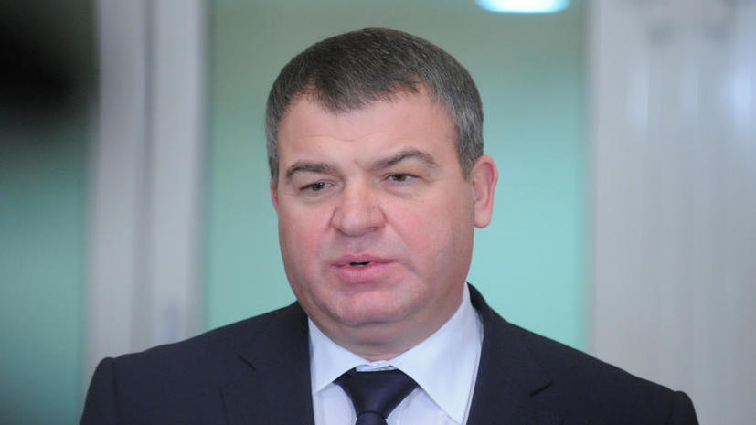 Анатолию Сердюкову предъявили обвинение в халатности