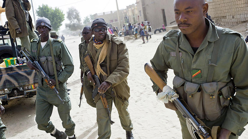Французский министр обороны: Спецоперация в Мали переросла в настоящую войну