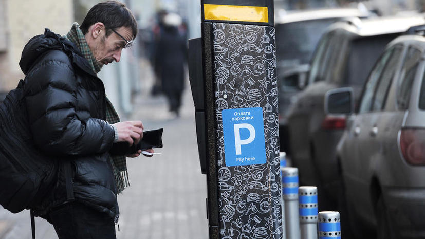 СМИ: Металлические столбики в Москве заменят гранитными