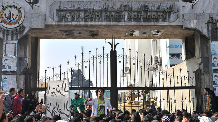 Египетские протестующие угрожают властям расправой