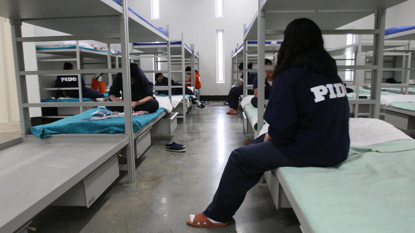 В тюрьмах Калифорнии насильно стерилизовали женщин
