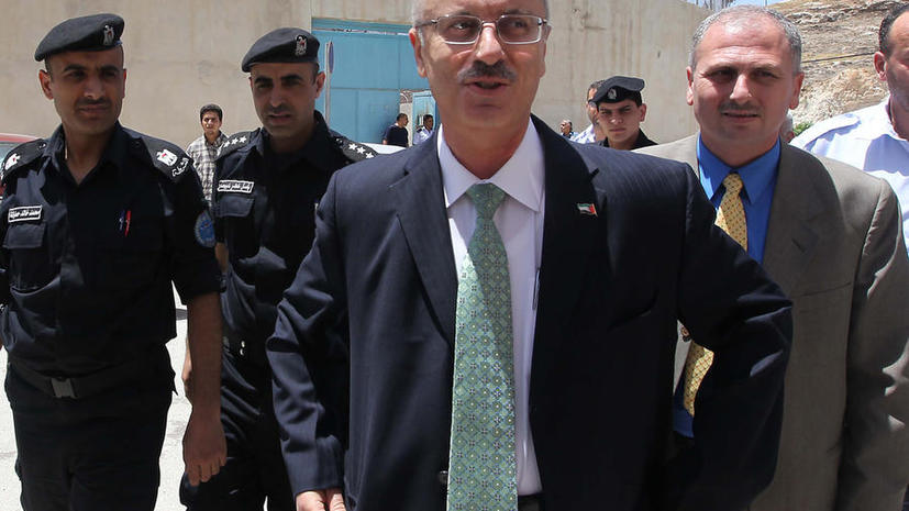 Премьер-министр Палестины подал в отставку