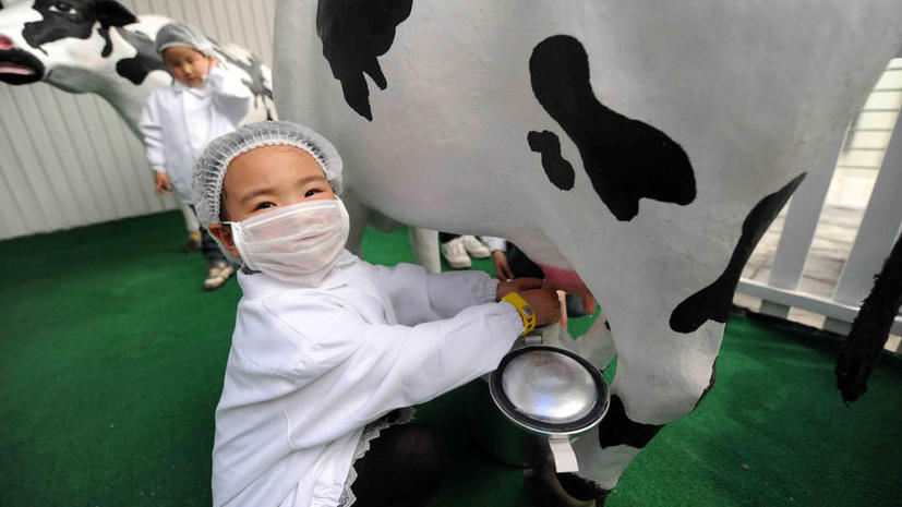 Обезжиренное молоко оказывает на детей обратное действие