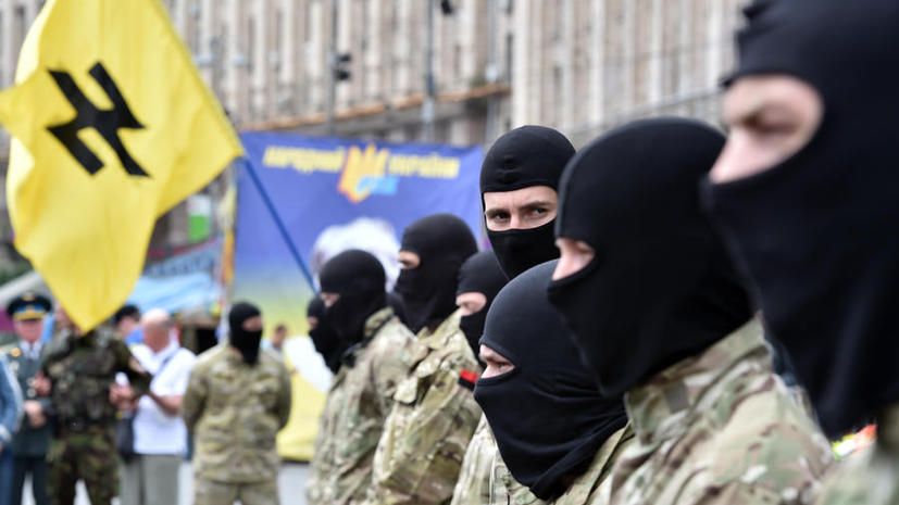 СМИ: Украинские фашисты могут возглавить новый Майдан в Киеве