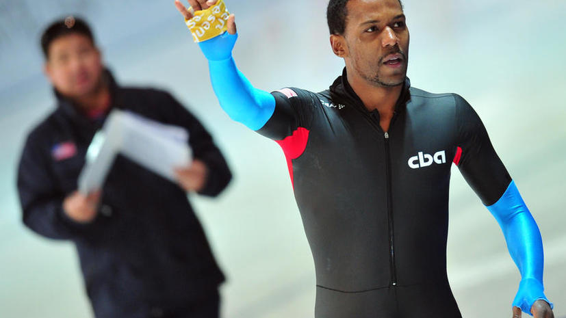 Причиной поражения конькобежцев из США на Олимпиаде в Сочи признали неудобные костюмы