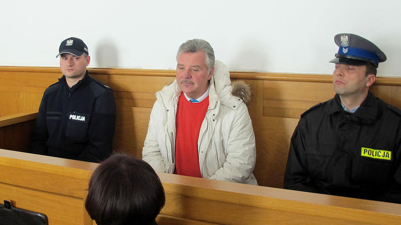 Следователи сняли с Игнатенко обвинение в мошенничестве, но он останется под арестом