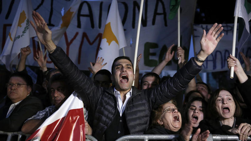 Парламент Кипра отклонил законопроект о единовременном налоге на депозиты