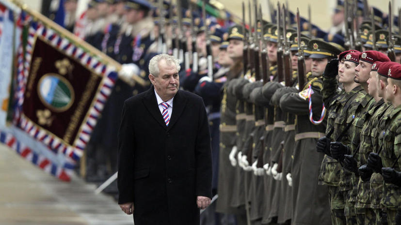 Советы посла США по поводу поездки в Москву возмутили президента Чехии