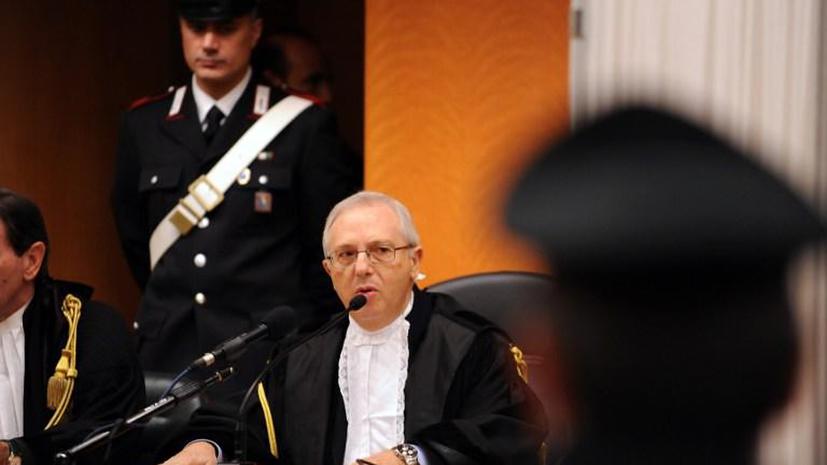 Бывших итальянских министров судят за сделки с мафией