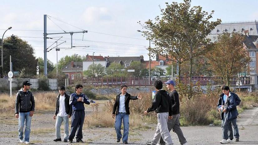 The Guardian: Дети нелегальных мигрантов в Великобритании лишены доступа к образованию