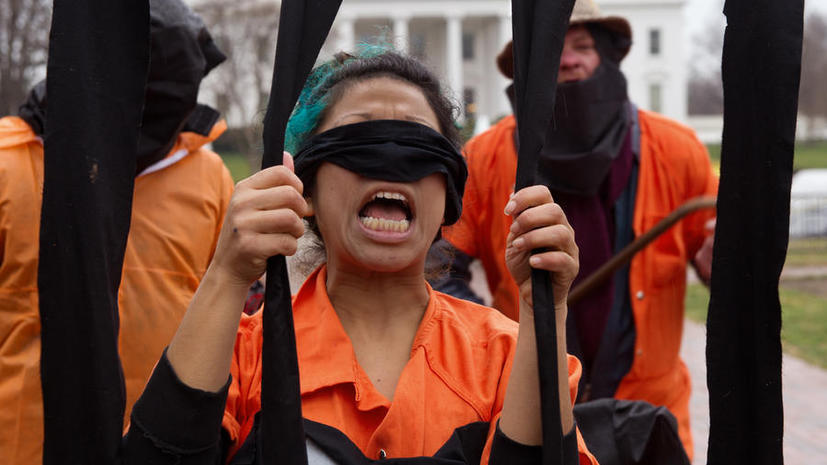 Правозащитники: Пентагон не признает масштабов голодовки в Гуантанамо