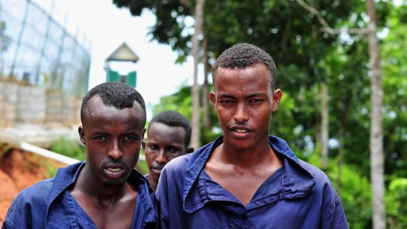 Британские фирмы могли поставлять оружие сомалийским пиратам