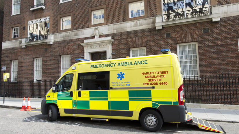 Потеря ключей от машины скорой помощи привела к смерти пациента в Великобритании