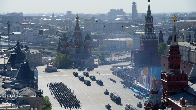 Западные СМИ обсуждают празднование Дня Победы в России: взяла ли политика верх над историей
