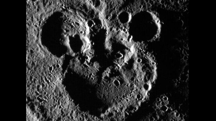 Планета Меркурий улыбнулась зонду «Мессенджер»