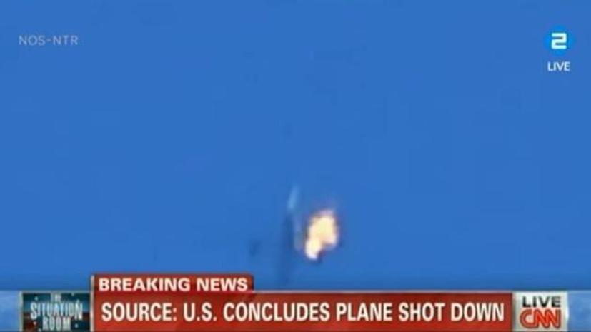 Канал CNN проиллюстрировал новость о крушении малайзийского Boeing кадрами с другим самолётом