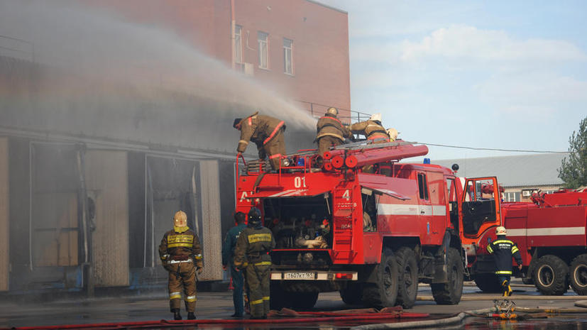 Московские пожарные прервали учения, чтобы потушить настоящий пожар