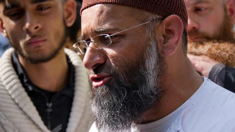 Правительство Великобритании запретит проповедникам радикального ислама посещать мечети