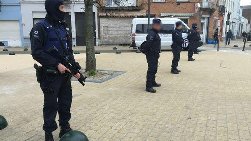 В Брюсселе полиция провела масштабную антитеррористическую спецоперацию